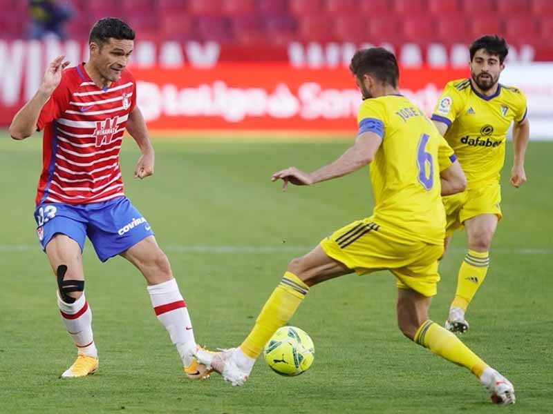 Nhận định soi kèo Cadiz vs Granada lúc 03h00 ngày 30/3/2024